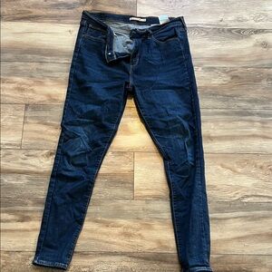 Levi’s Women's 720 Super Skinny Jeans